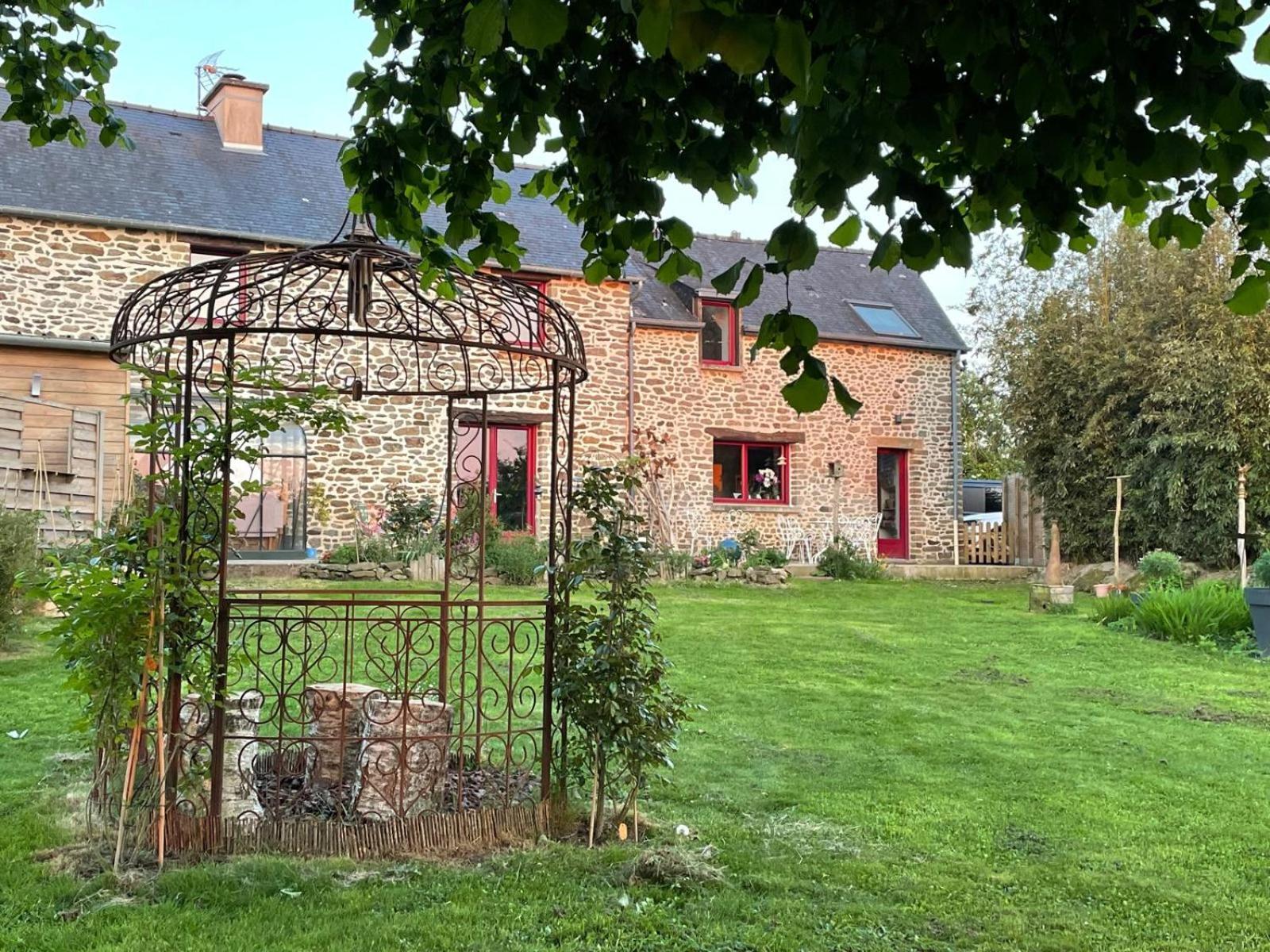Chambres D'Hotes Saint-Helen Экстерьер фото